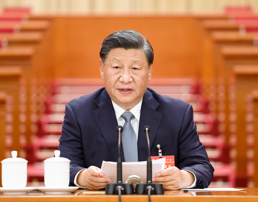 10月15日,中国共产党第二十次全国代表大会在北京人民大会堂举行预备会议。习近平同志主持会议。