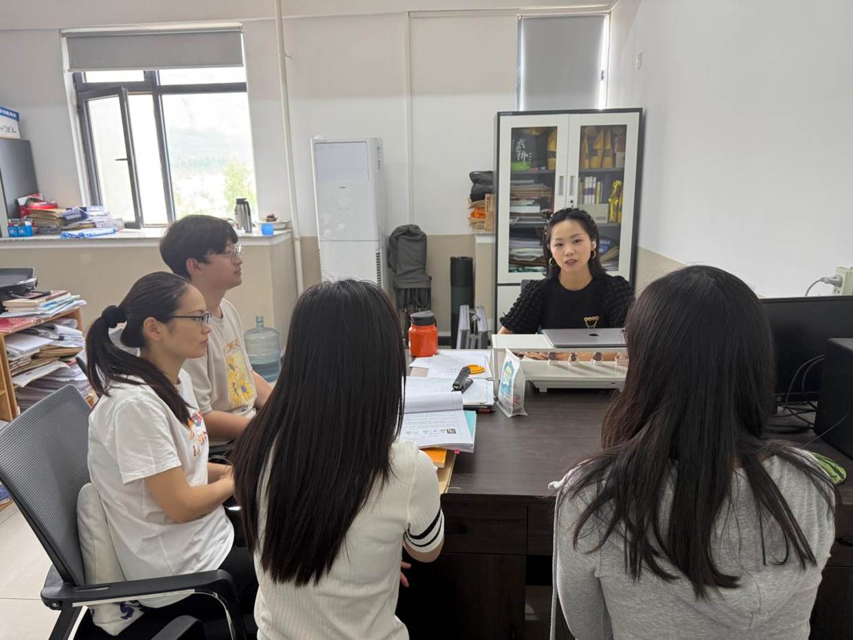 精品在线课建设研讨会